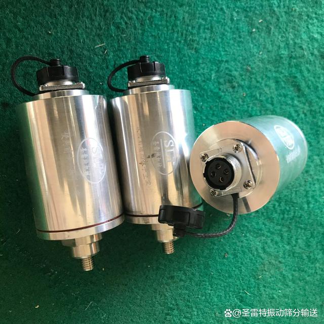 正負(fù)極材料篩分用超聲波控制電源箱你認(rèn)識幾種?(圖6) 正負(fù)極材料篩分用超聲波控制電源箱你認(rèn)識幾種?(圖6)