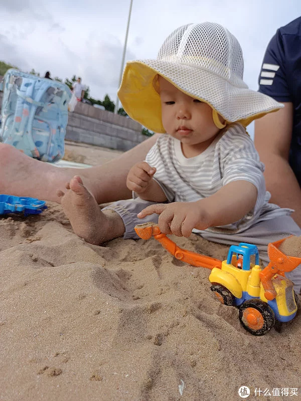 帶寶寶海邊玩沙,你需要這些就夠啦!(圖4) 帶寶寶海邊玩沙,你需要這些就夠啦!(圖4)