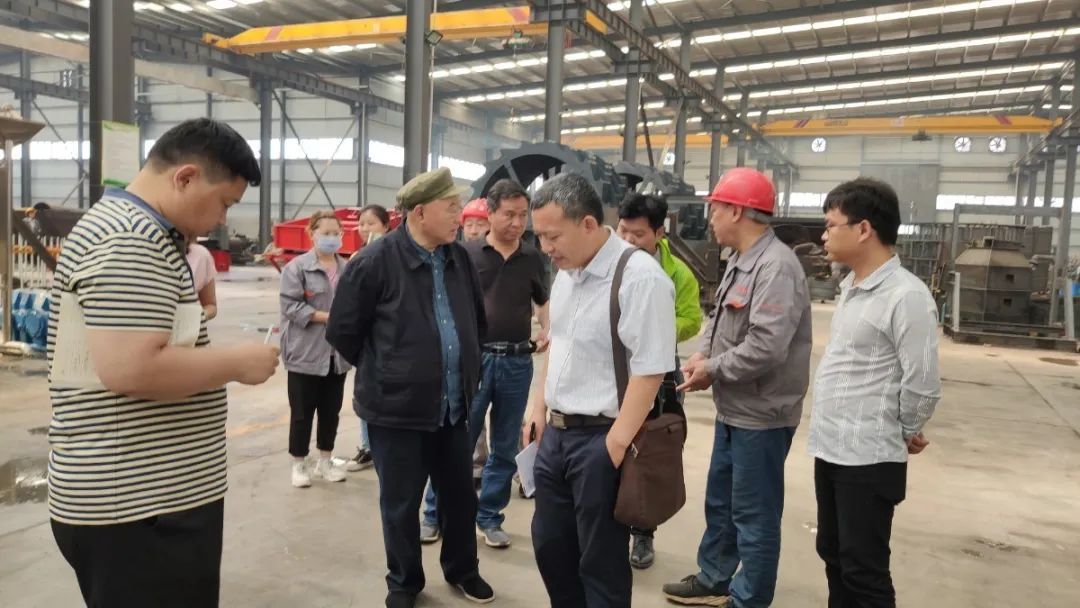 是什么能讓唐莊鎮黨委書記吳金印再一次蒞臨中基機械？(圖8)