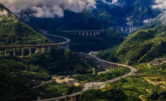 斬獲4個世界第一，中國打造雙螺旋大橋，技術(shù)領(lǐng)先全球10年(圖1)