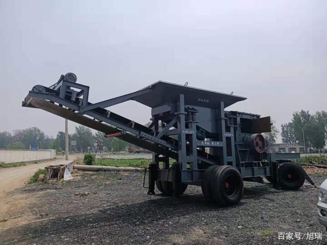 振動篩沙機移動粉碎機水輪洗砂機細沙回收脫水機滾筒篩(圖2) 振動篩沙機移動粉碎機水輪洗砂機細沙回收脫水機滾筒篩(圖2)