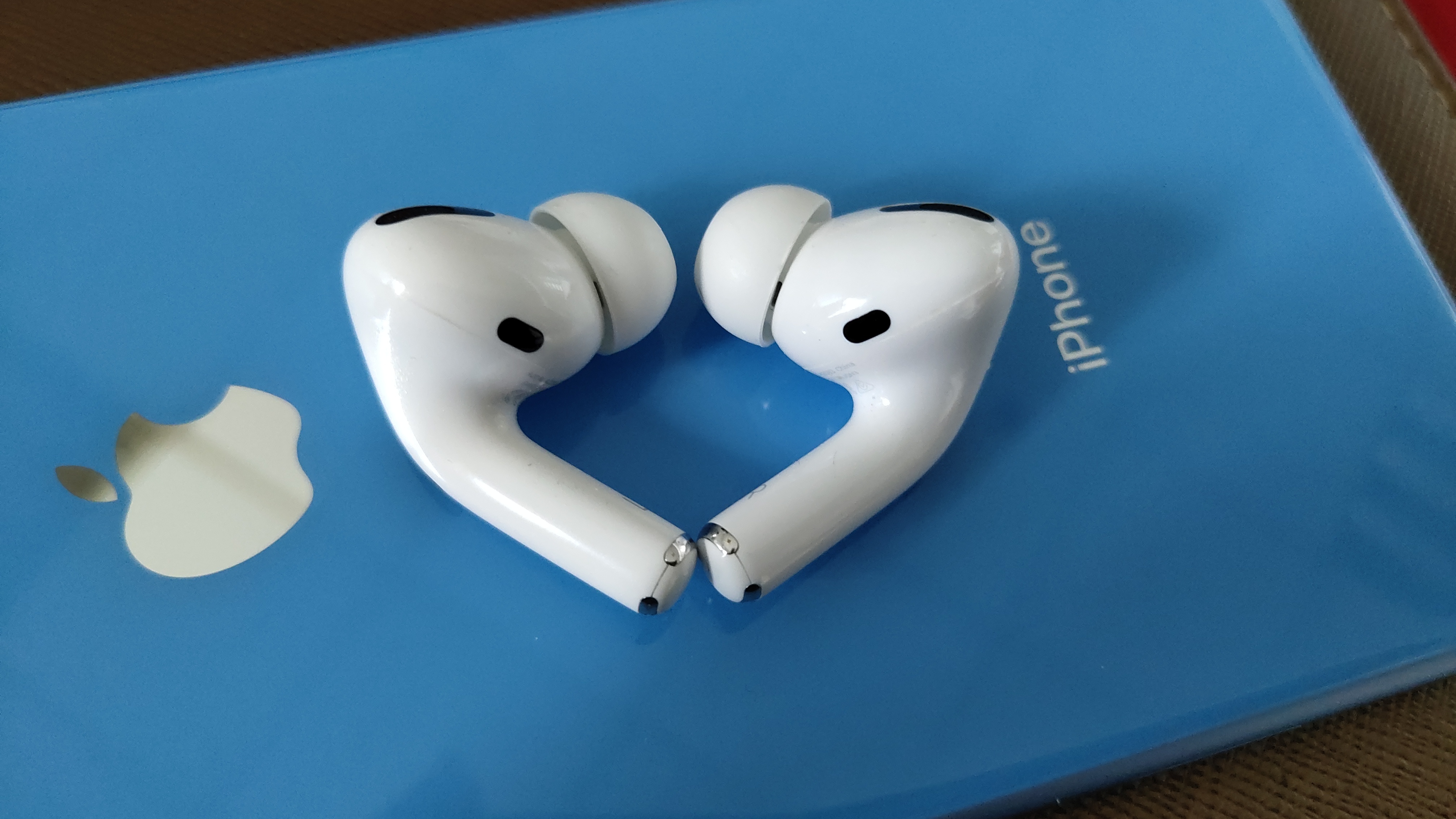 AirPodsPro價格走勢—更新至2022年8月1日。(圖15)