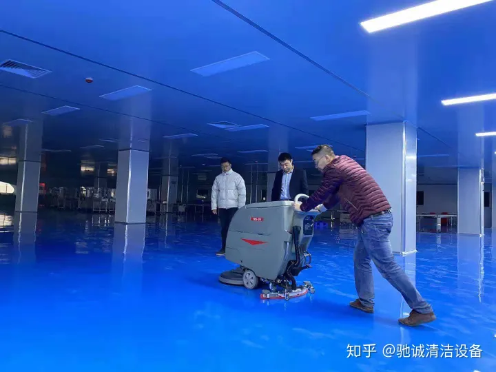 武漢洗地機武漢車間洗地機武漢工廠洗地機武漢馳誠-湖北清潔設備優質供應商(圖1) 武漢洗地機武漢車間洗地機武漢工廠洗地機武漢馳誠-湖北清潔設備優質供應商(圖1)