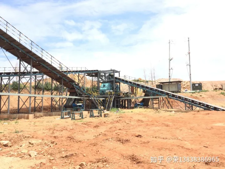 重晶石洗礦機的型號和規(guī)格(圖4) 重晶石洗礦機的型號和規(guī)格(圖4)