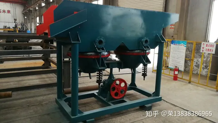 重晶石洗礦機的型號和規(guī)格(圖3) 重晶石洗礦機的型號和規(guī)格(圖3)