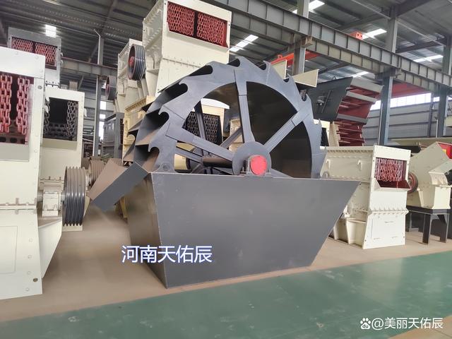 水洗砂設(shè)備輪斗洗砂機(jī)洗沙機(jī)多少錢一臺(tái)雙葉輪洗沙機(jī)器價(jià)格(圖2) 水洗砂設(shè)備輪斗洗砂機(jī)洗沙機(jī)多少錢一臺(tái)雙葉輪洗沙機(jī)器價(jià)格(圖2)