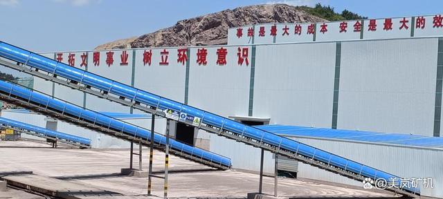 作為機(jī)制砂生產(chǎn)線的核心,常用破碎篩分設(shè)備有哪些?(圖1) 作為機(jī)制砂生產(chǎn)線的核心,常用破碎篩分設(shè)備有哪些?(圖1)