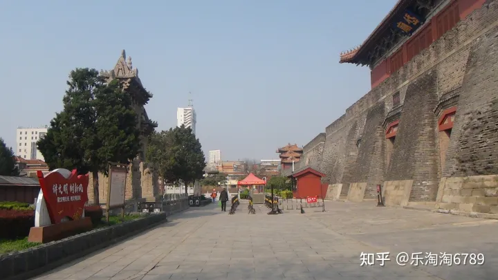 泰安：它是“皇城根里第一條街”，是泰安最繁華老街之一，如今還殘存些許影子，現(xiàn)卻幾無人知！(圖4)