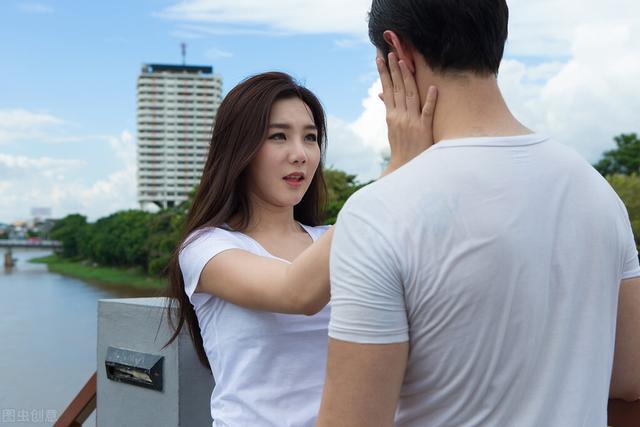女生有這些行為，就算跟你接過(guò)吻，也只是玩玩而已(圖3)