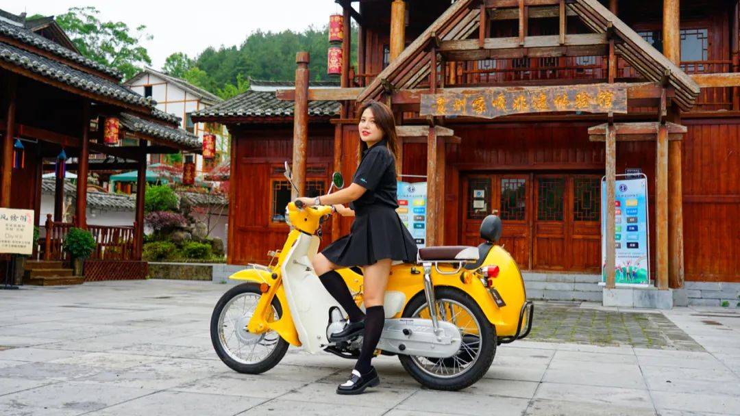 12680元起嘉陵CoCoSVR180運(yùn)動(dòng)彎梁售價(jià)公布?！同場CoCo機(jī)車品牌正式發(fā)布！(圖44)