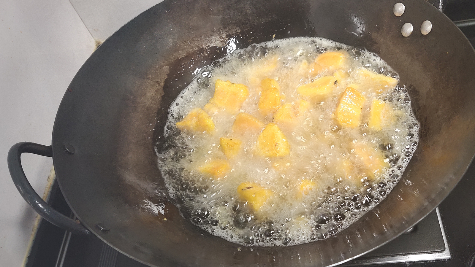 用冰糖還是白砂糖？油炒還是水炒？是否需要焯水？(圖7)